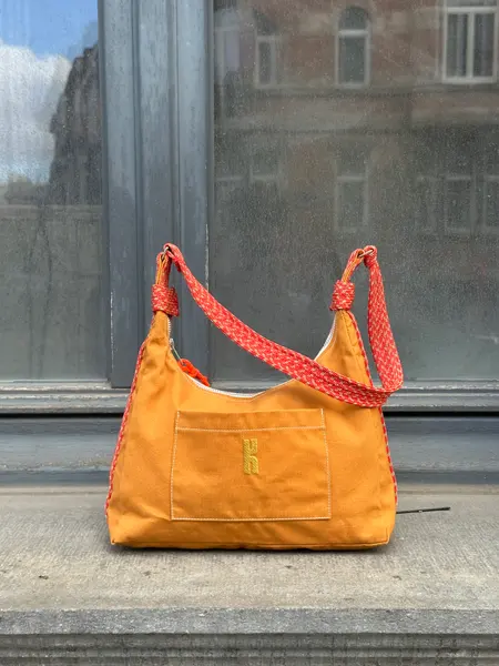 Hobo — Orange