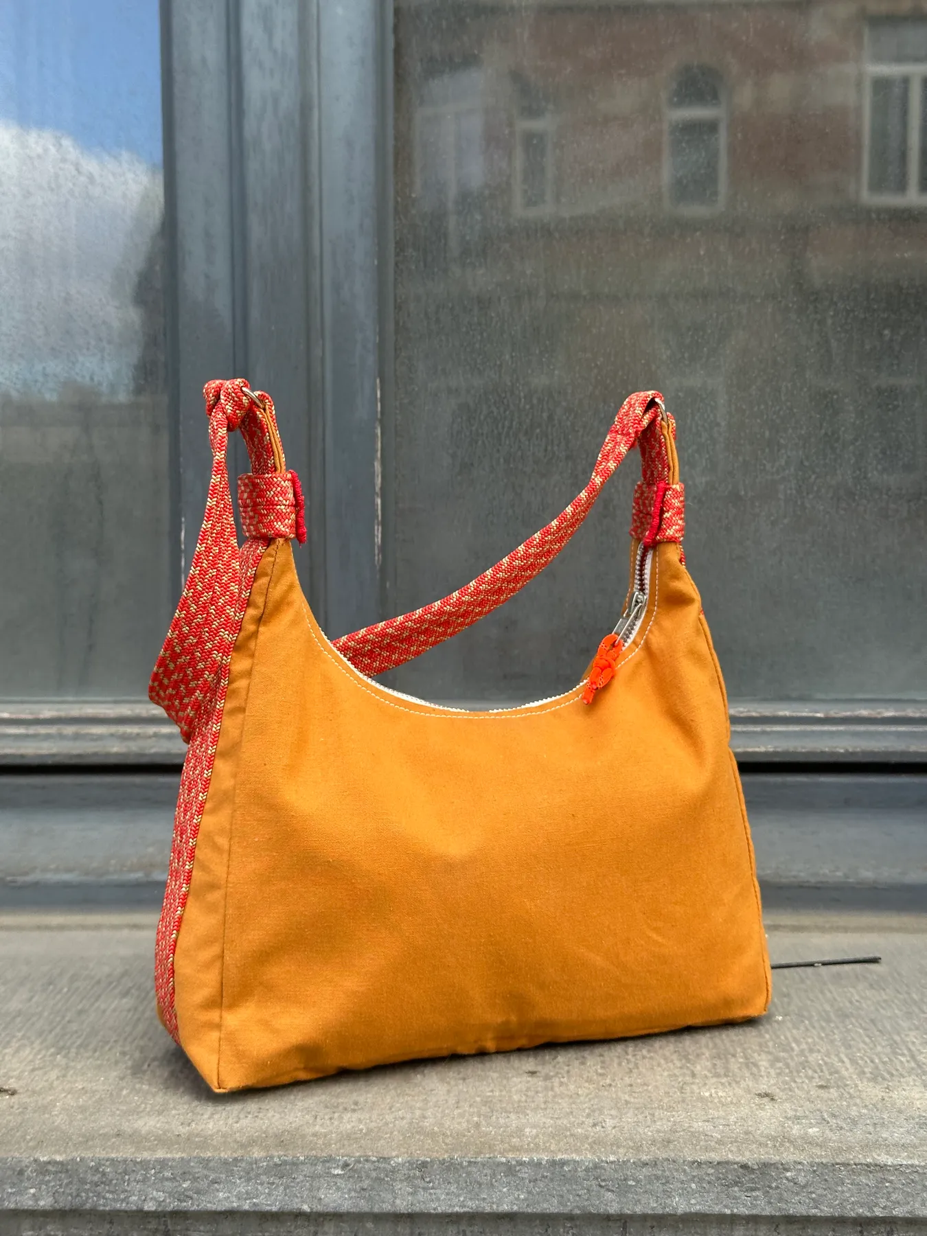 Hobo — Orange